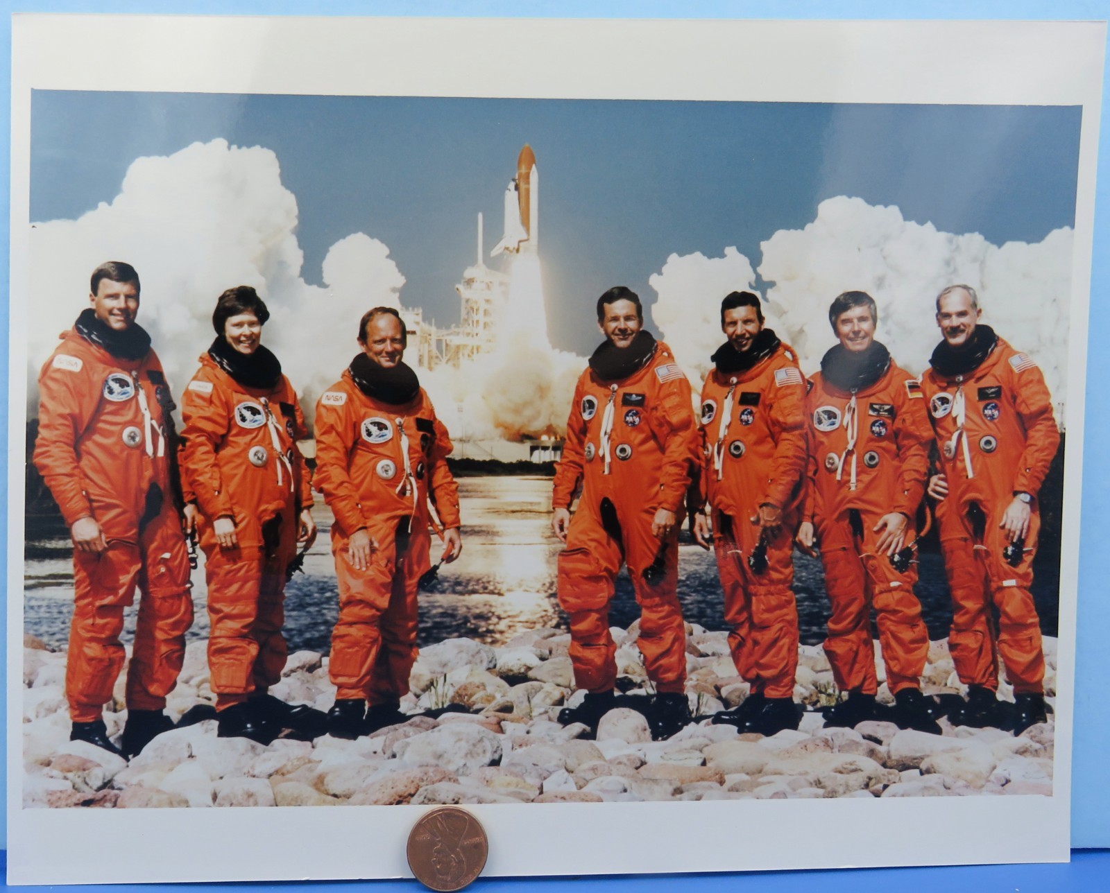 NASA press PHOTO vtg STS-42 Space Shuttle DISCOVERY Crew Portrait / Color