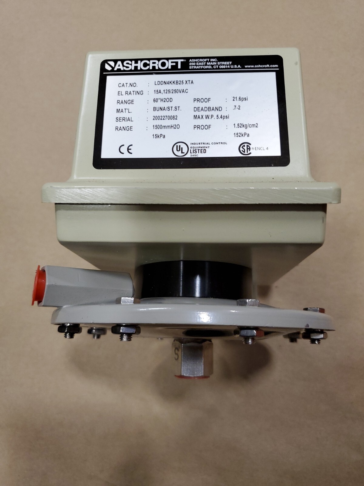ASHCROFT 125/250V 15A DIFFERENTIAL PRESSURE SWITCH LDDN4KKB25 XTA