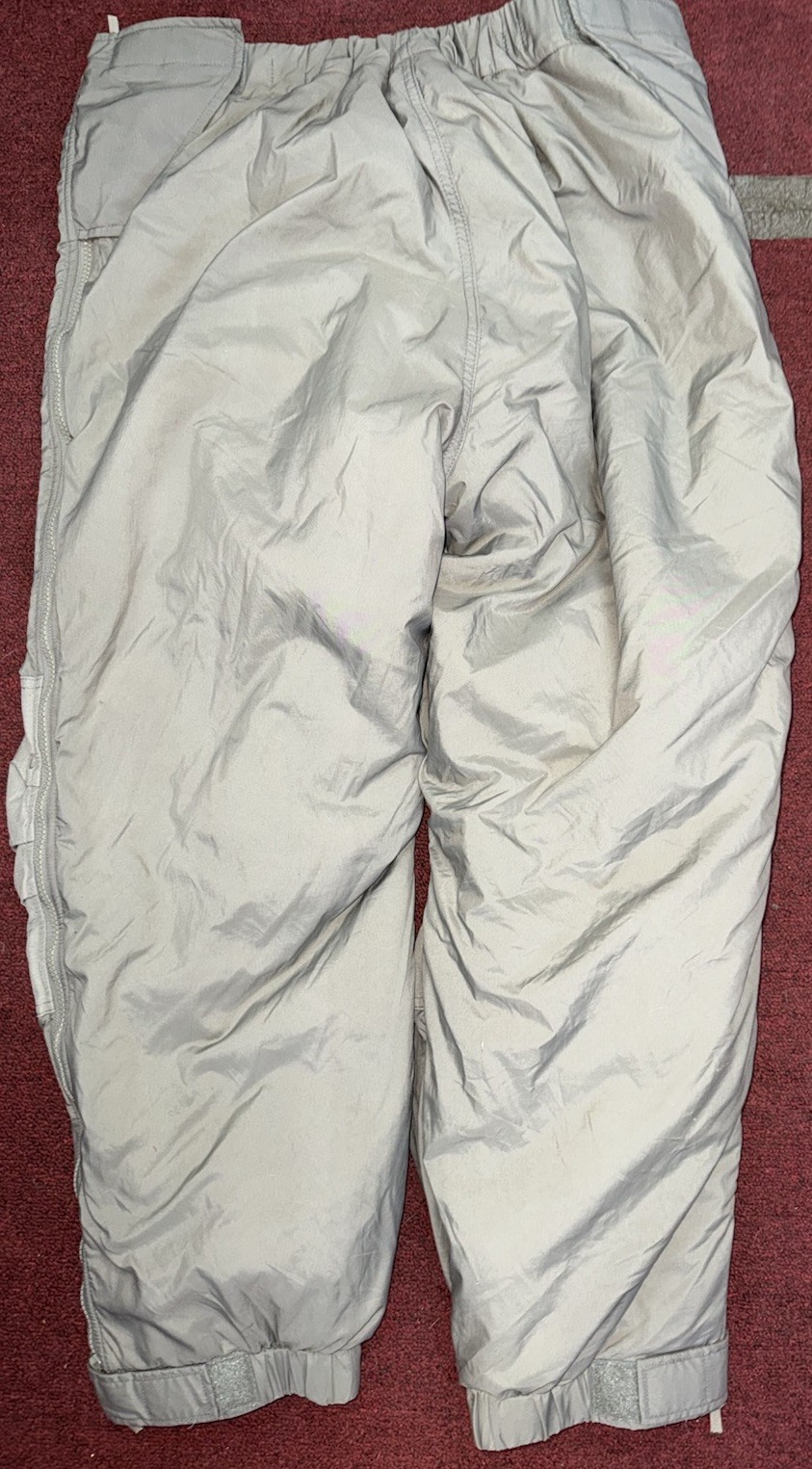 Extreme Cold Weather Trousers Medium Regular Militaria (MGjun58)