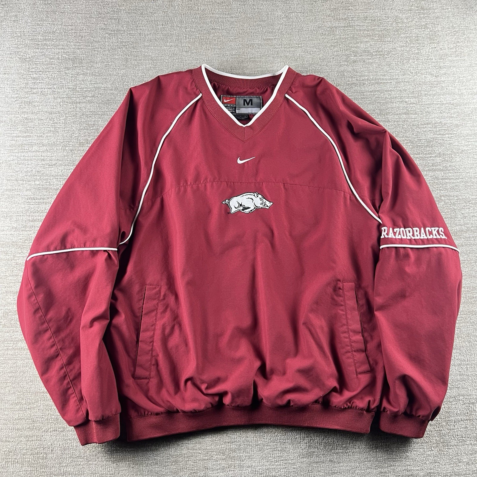 VTG Nike Arkansas Razorbacks Men’s Medium Center Swoosh Pullover Windbreaker Y2K