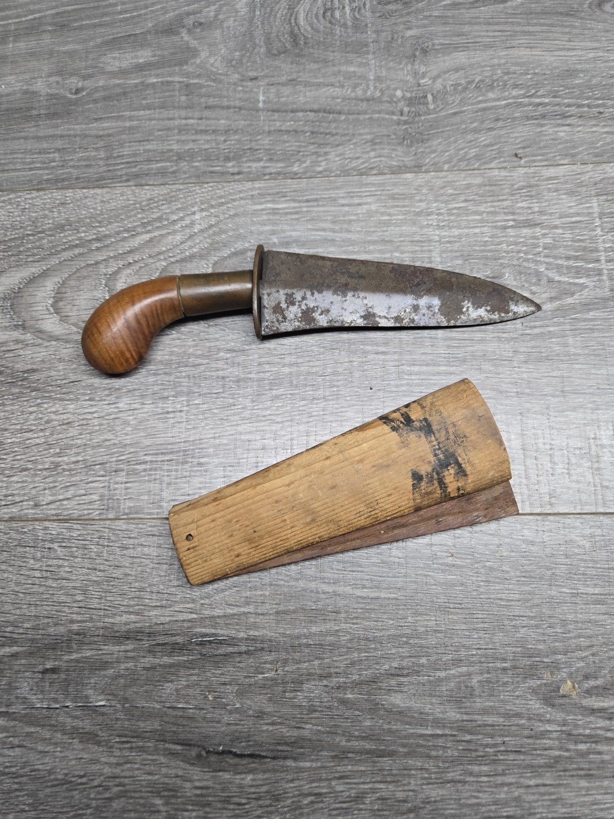 Antique Dagger 6" Blade