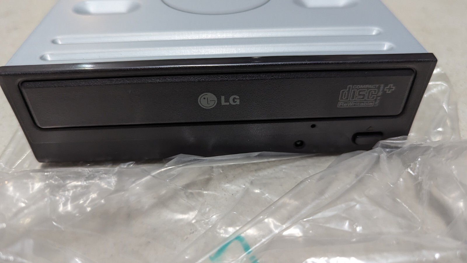 BRAND NEW LG # GCE-8527B  CD-R/RW DRIVE