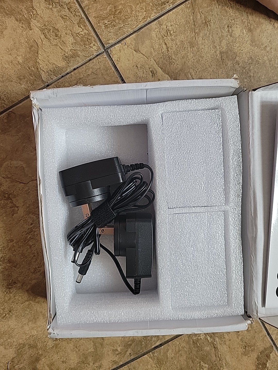 HDMI over Cat5/6 Extender - C2G 60180 - Short Range w/Auto Equalization NEW