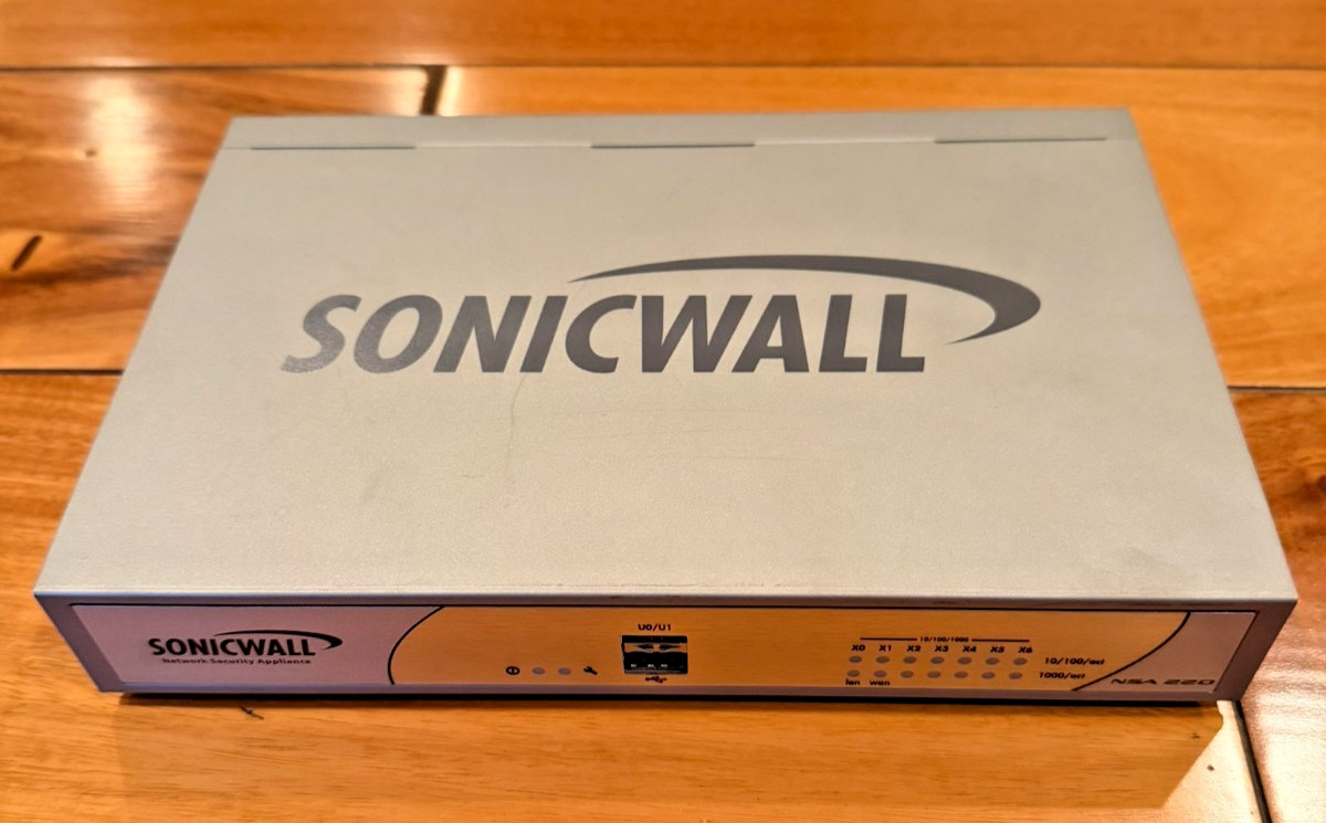 SonicWall NSA 220 Network Security Appliance Firewall (Model: APL24-08E)