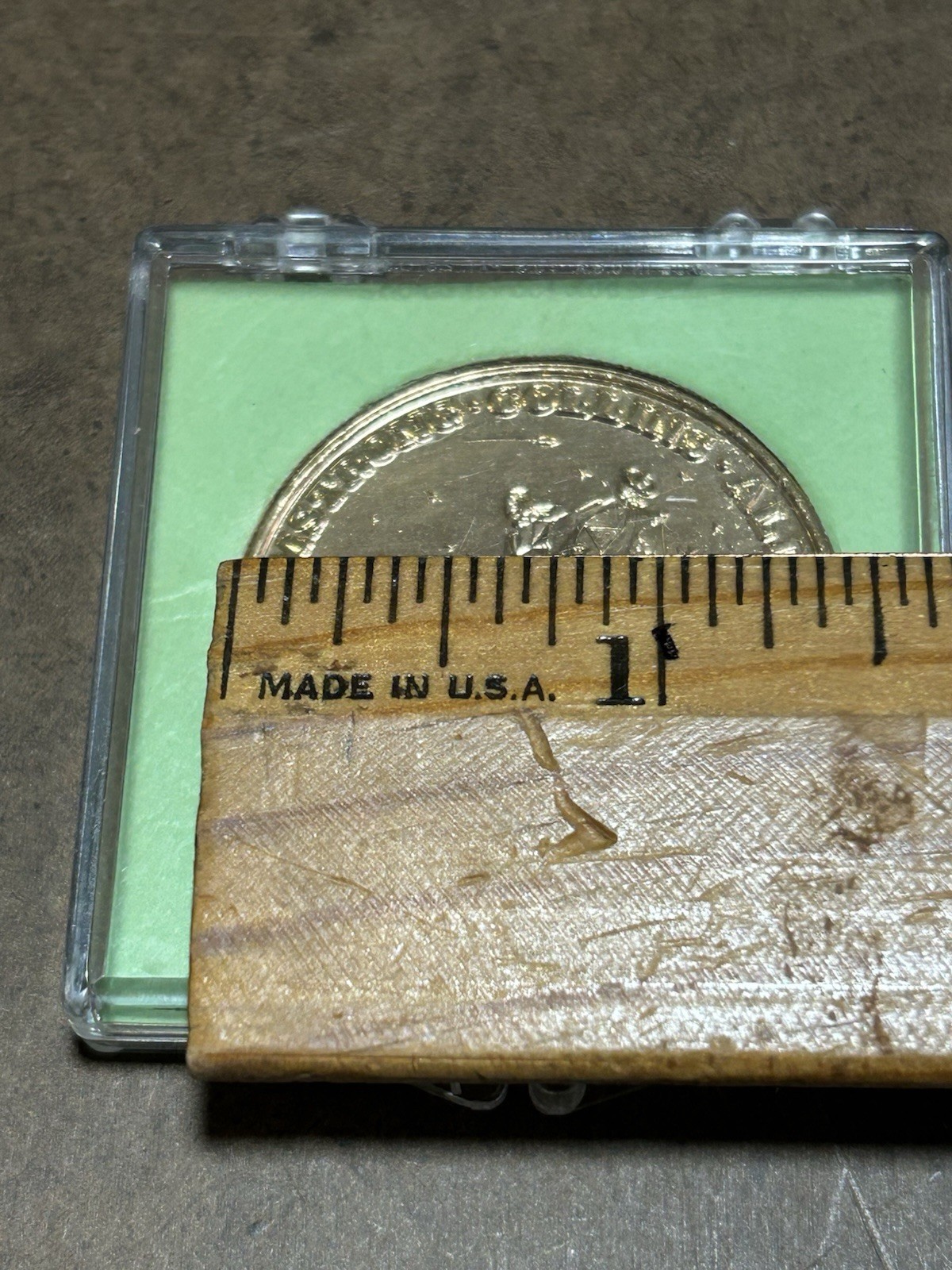 APOLLO 11 COMMEMORATIVE TOKEN
