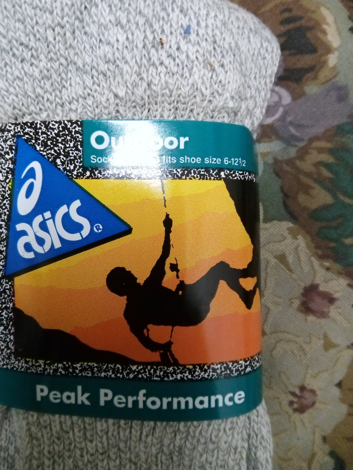 Asics Outdoor Peak Performance Socks 25 Pair New