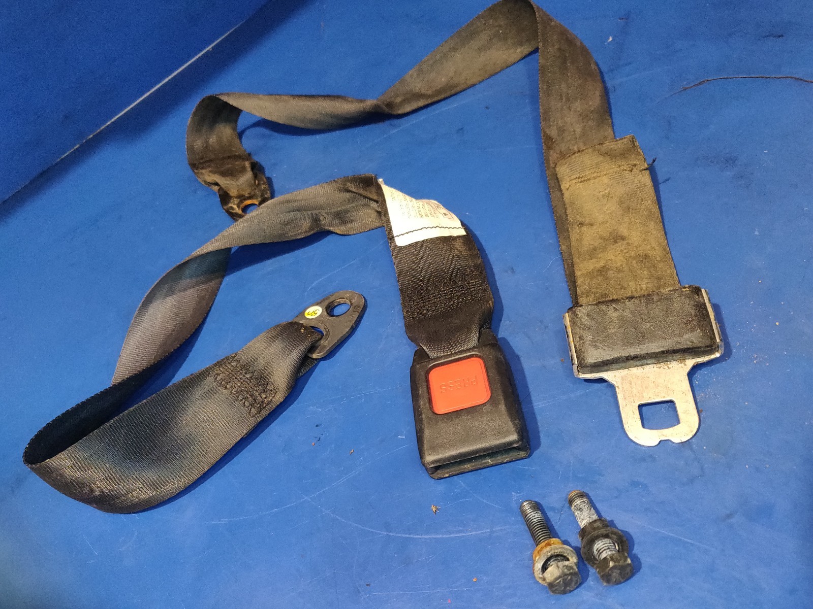seatbelt Jazzy Select ,  wheelchair Pride invacare