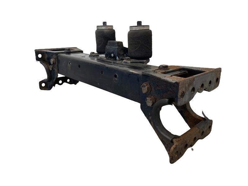 2006 Cab Mount for Peterbilt 379 (630-10955)