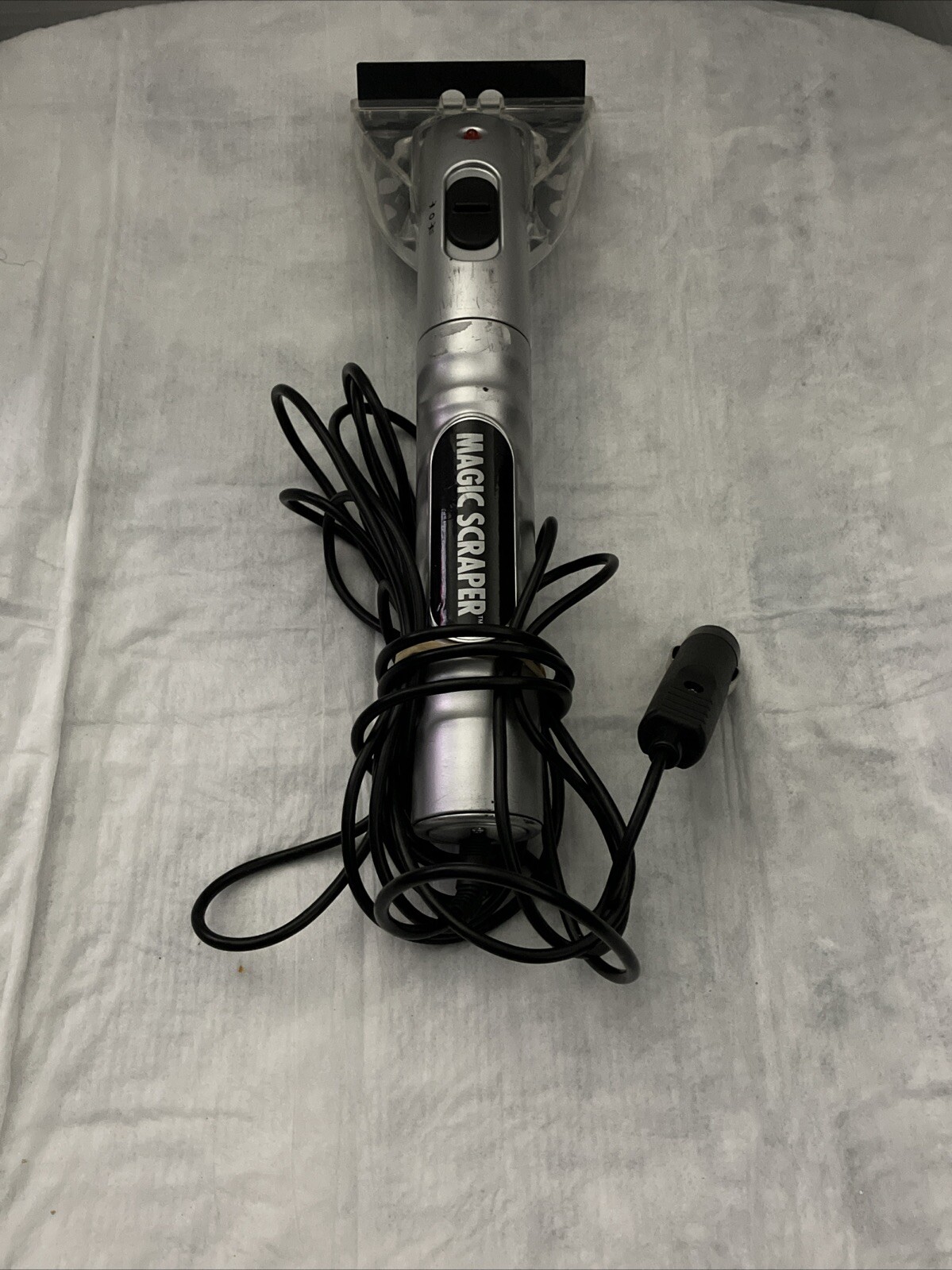 Magic Scraper Heated Ice Scraper SILVER with BLACK CORD