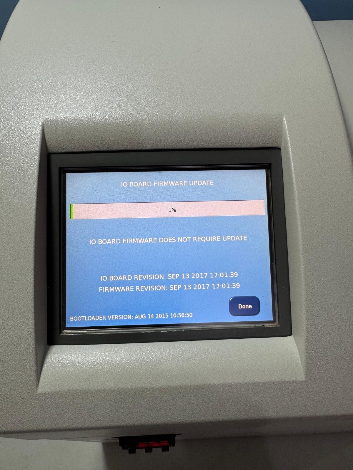 Parr 6400 Automatic Calorimeter 240V Powers On Touchscreen Works Firmware Error