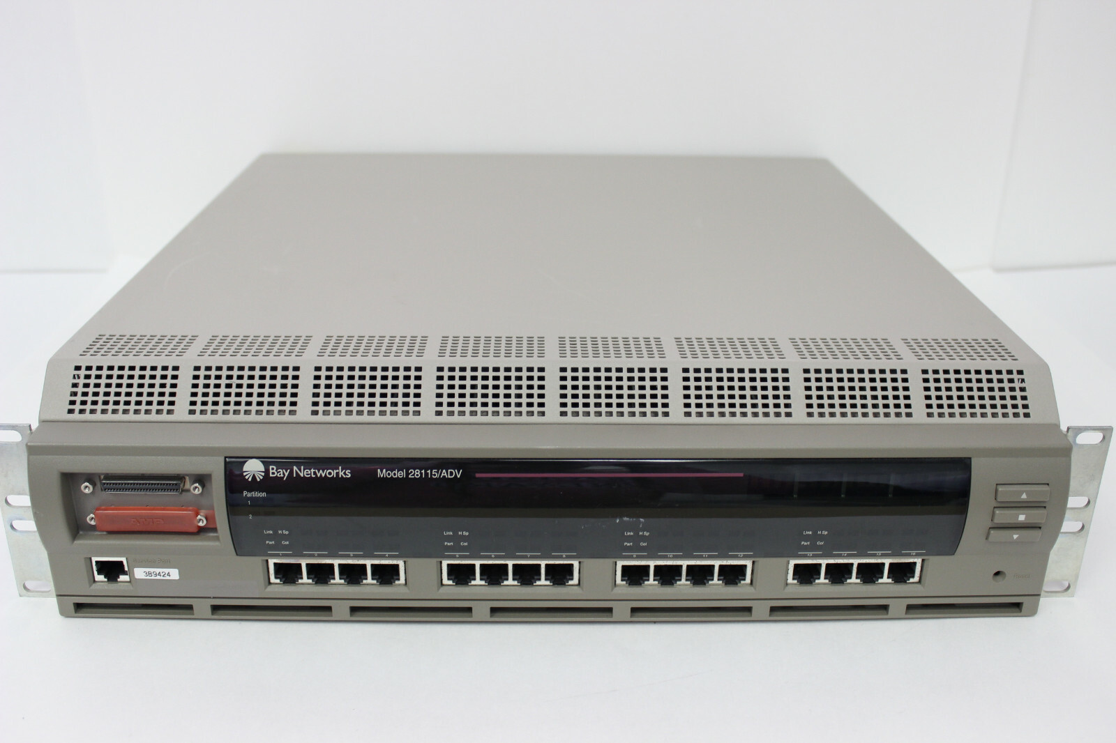 BAY NEWTORKS 28115/ADV SWITCH 16 PORT RACK-MOUNTABLE  WITH WARRANTY