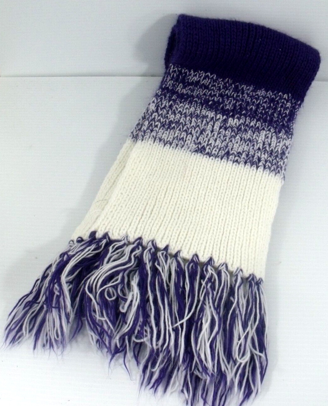 Holloway 100% Acrylic Knit Scarf Purple & White New