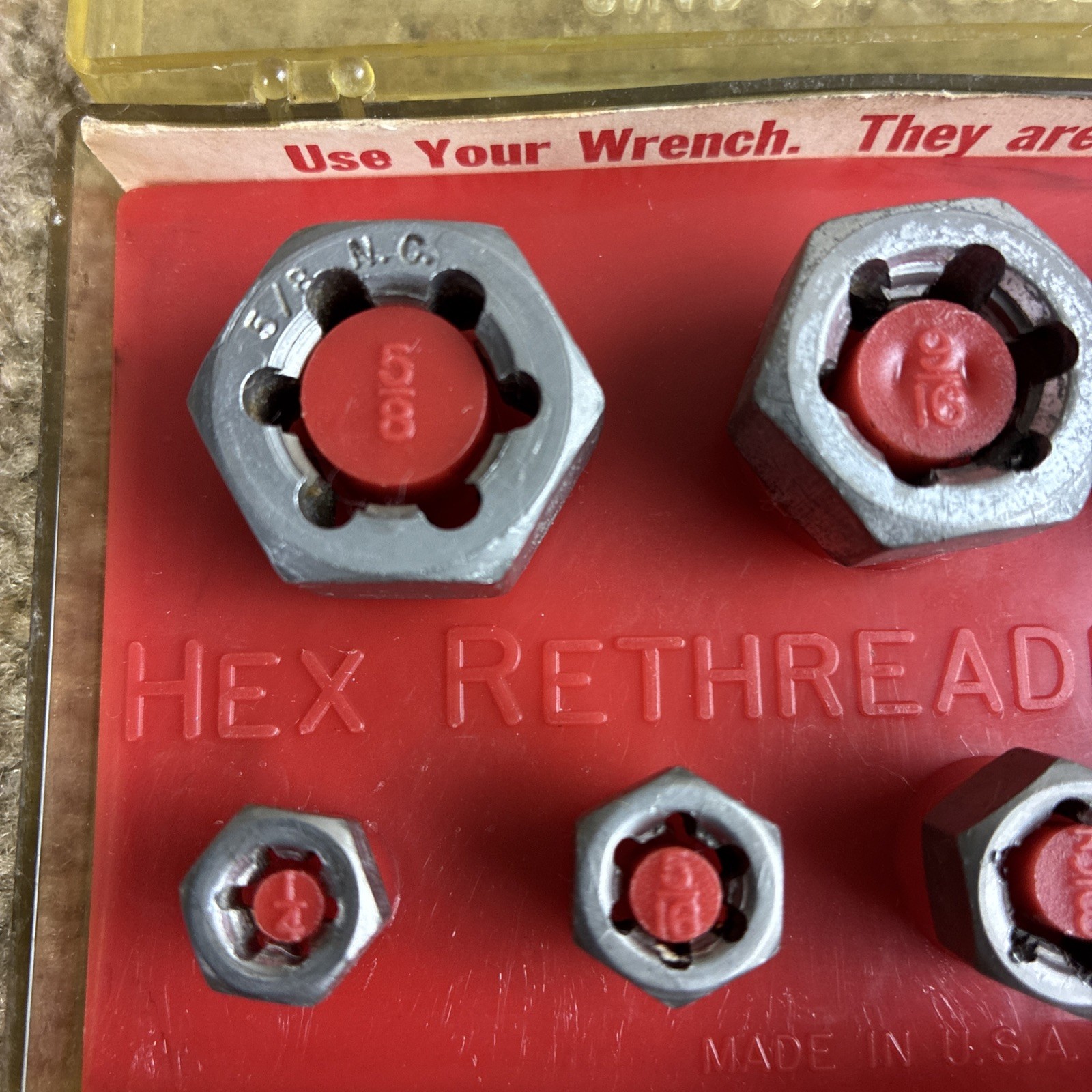 Snap-On TRC7A Rethreader Dies 7Pcs. Original Case Good Condition