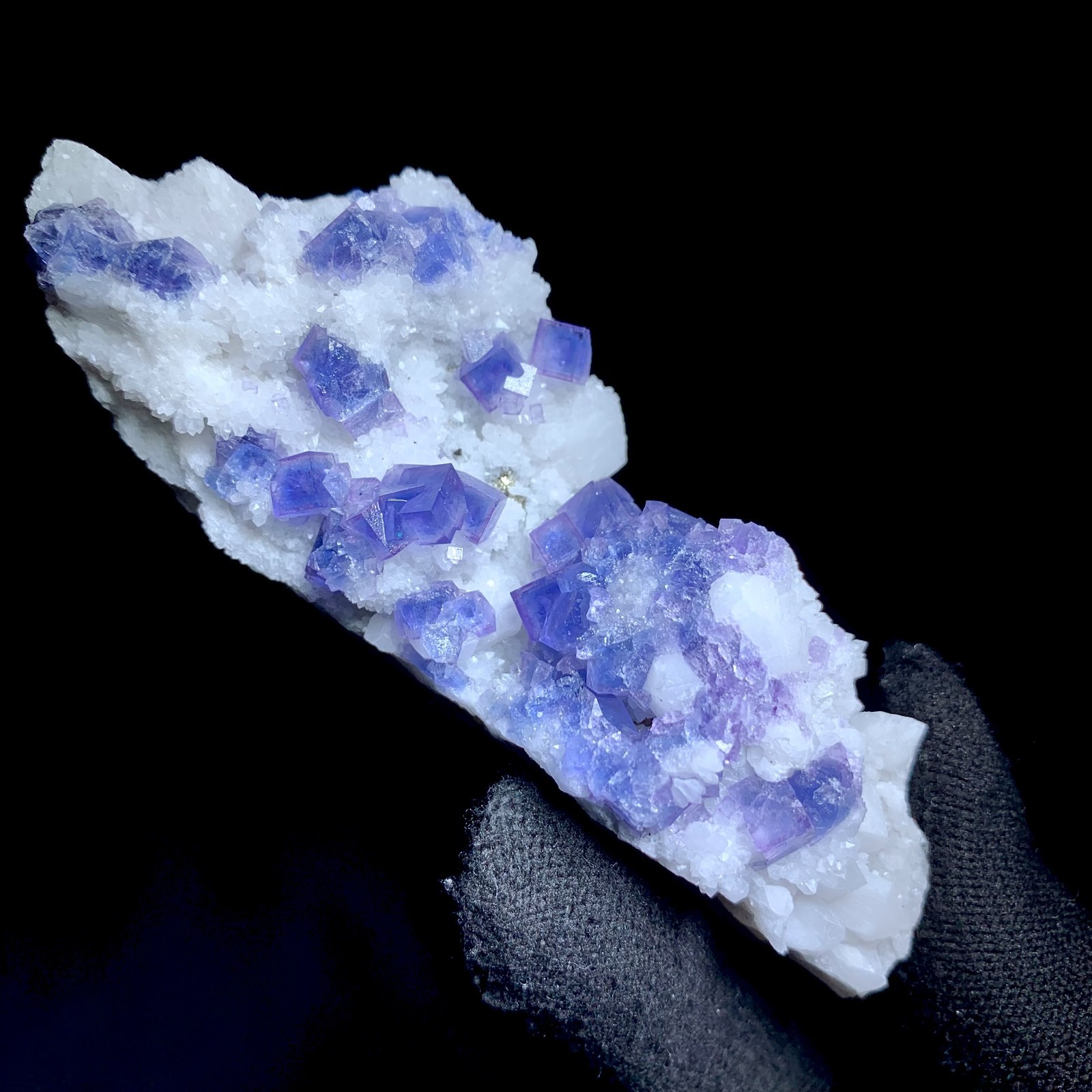 90G Top Rare Natural Beautiful Starlight Filled The Sky Mineral Specimen