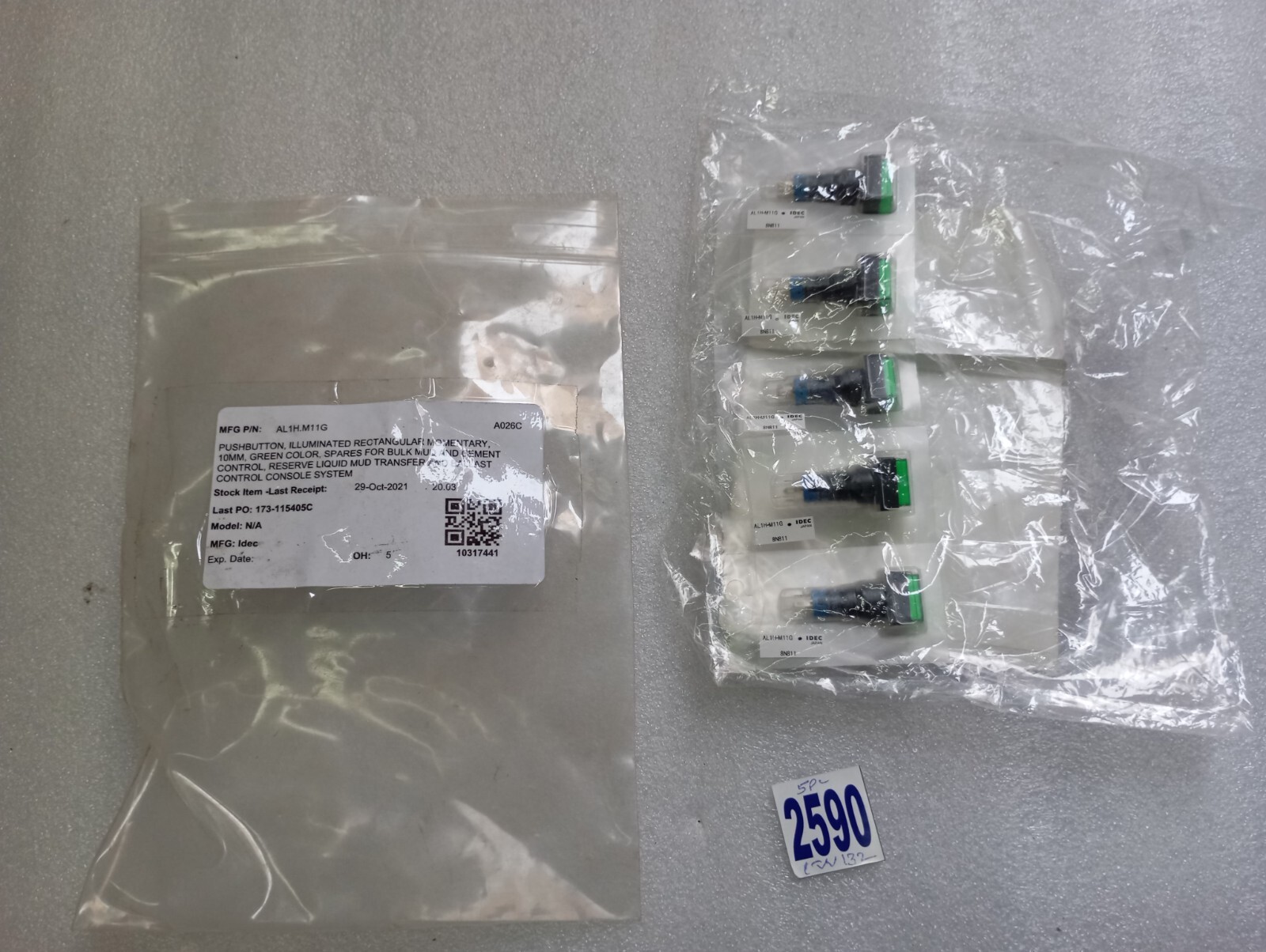 IDEC Part no. AL1H-M11G PUSH BUTTON (LOT OF 5PC)
