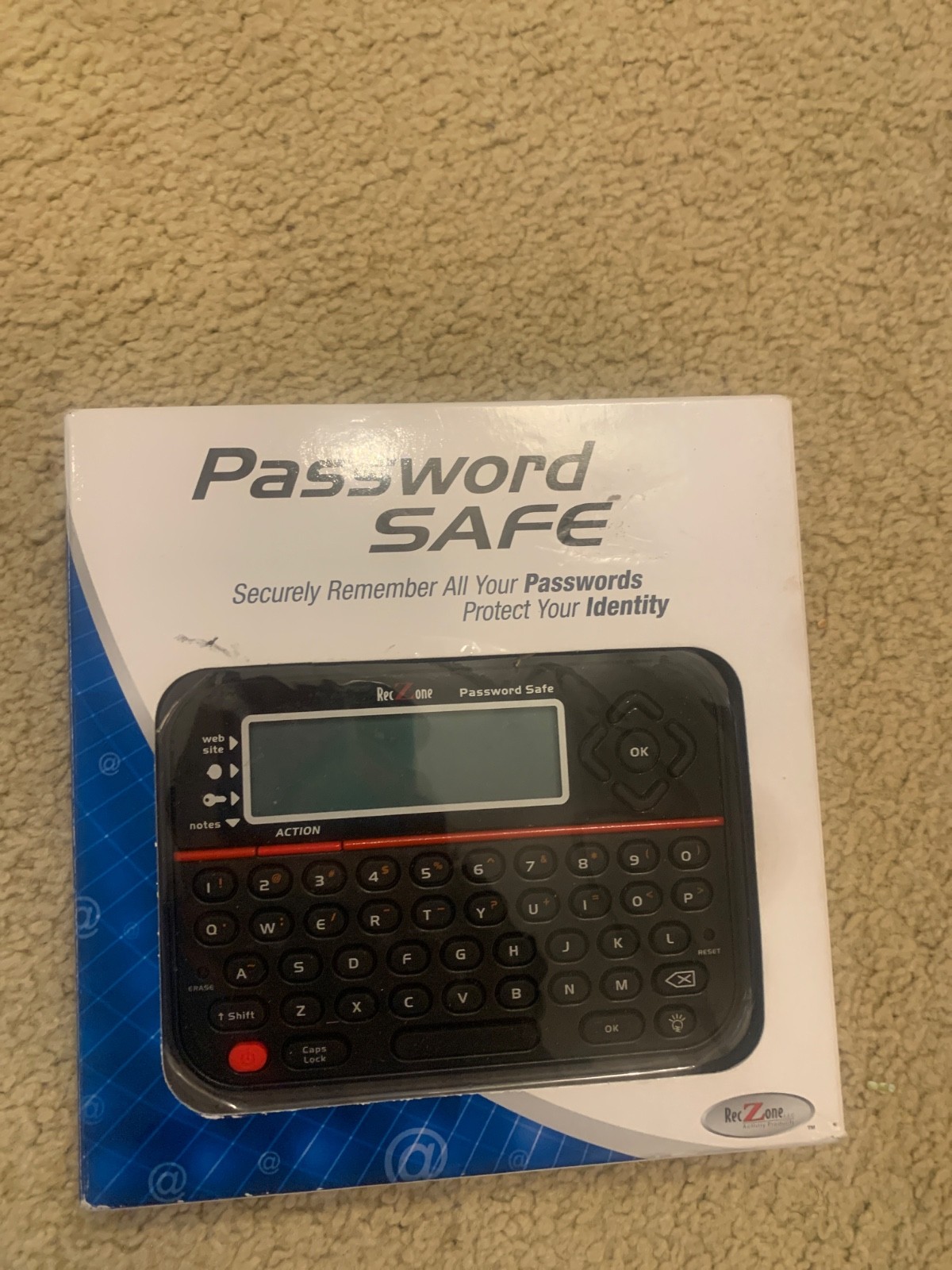 RecZone Password Safe Backlit LCD Built In Memory QWERTY Keyboard Model 595
