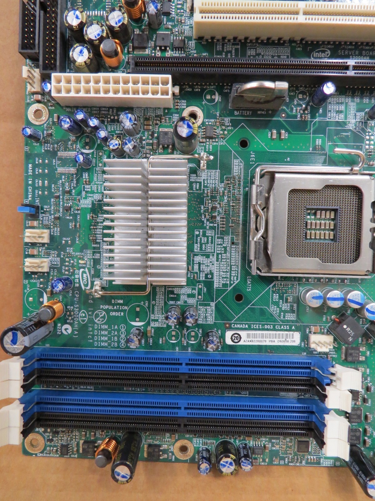Intel S3000AH D40859-207 Socket LGA775 DDR2 PCI ATX Server Board TESTED