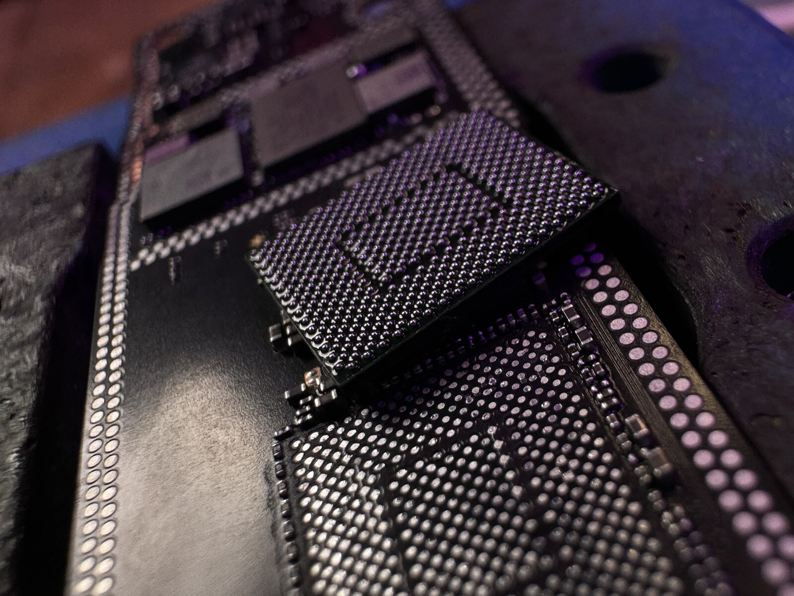 iPhone SE 2020 No Touch Repair Very Fast Service Micro Soldering