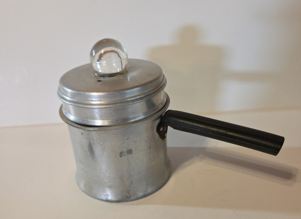 Vintage Mirro 2 Cup Coffee Percolator Stove Top Or Camping Made In USA 440 1/2 M