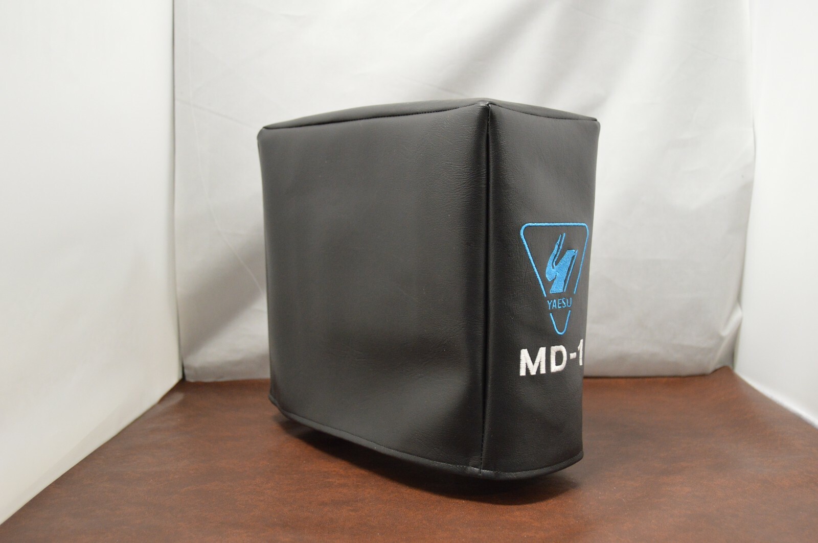 Yaesu MD-1 Vintage Series Amateur Radio Dust Cover