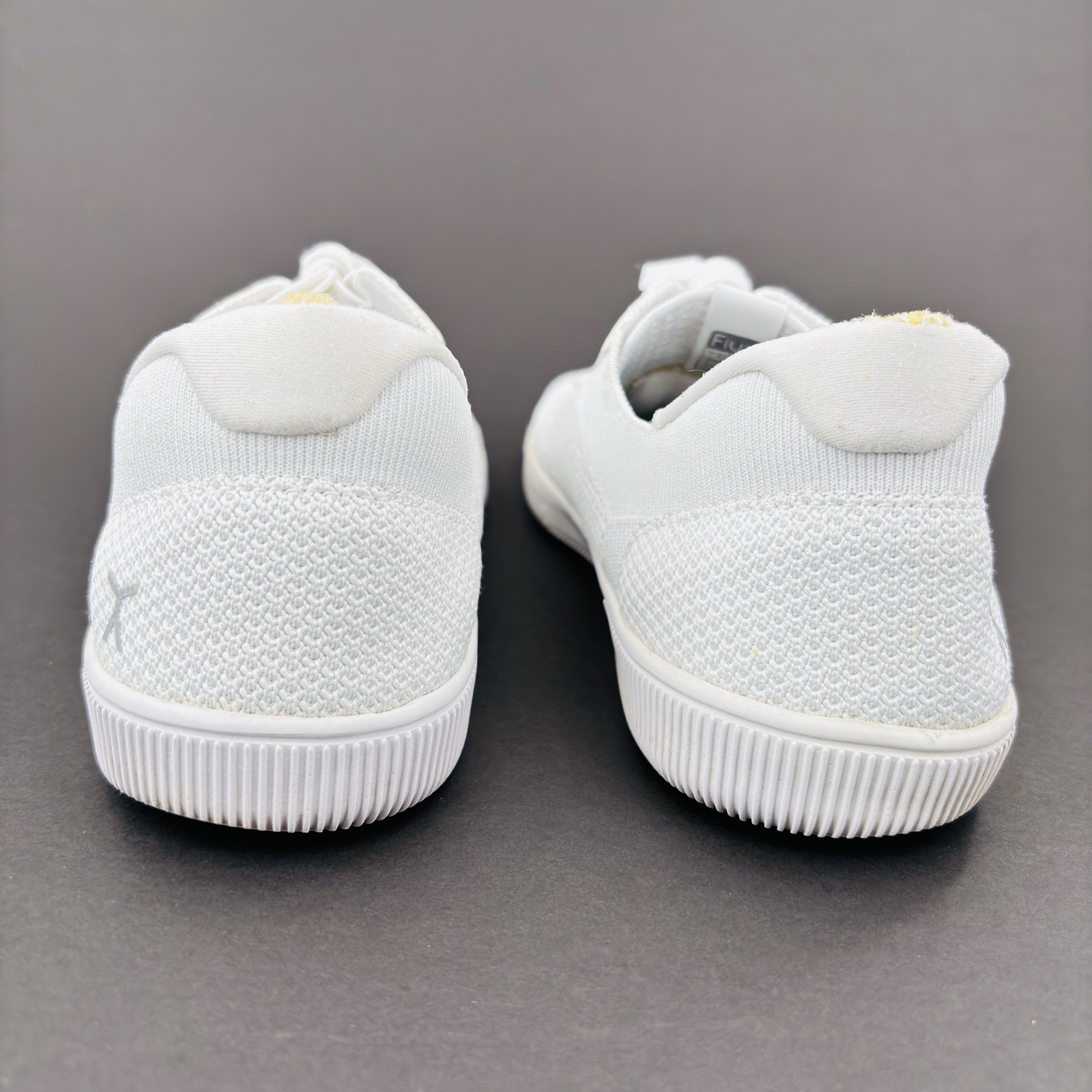 Mens 10.5 Flux Adapt Trainer White Knit Casual Athletic Gym Lifting Shoe Sneaker