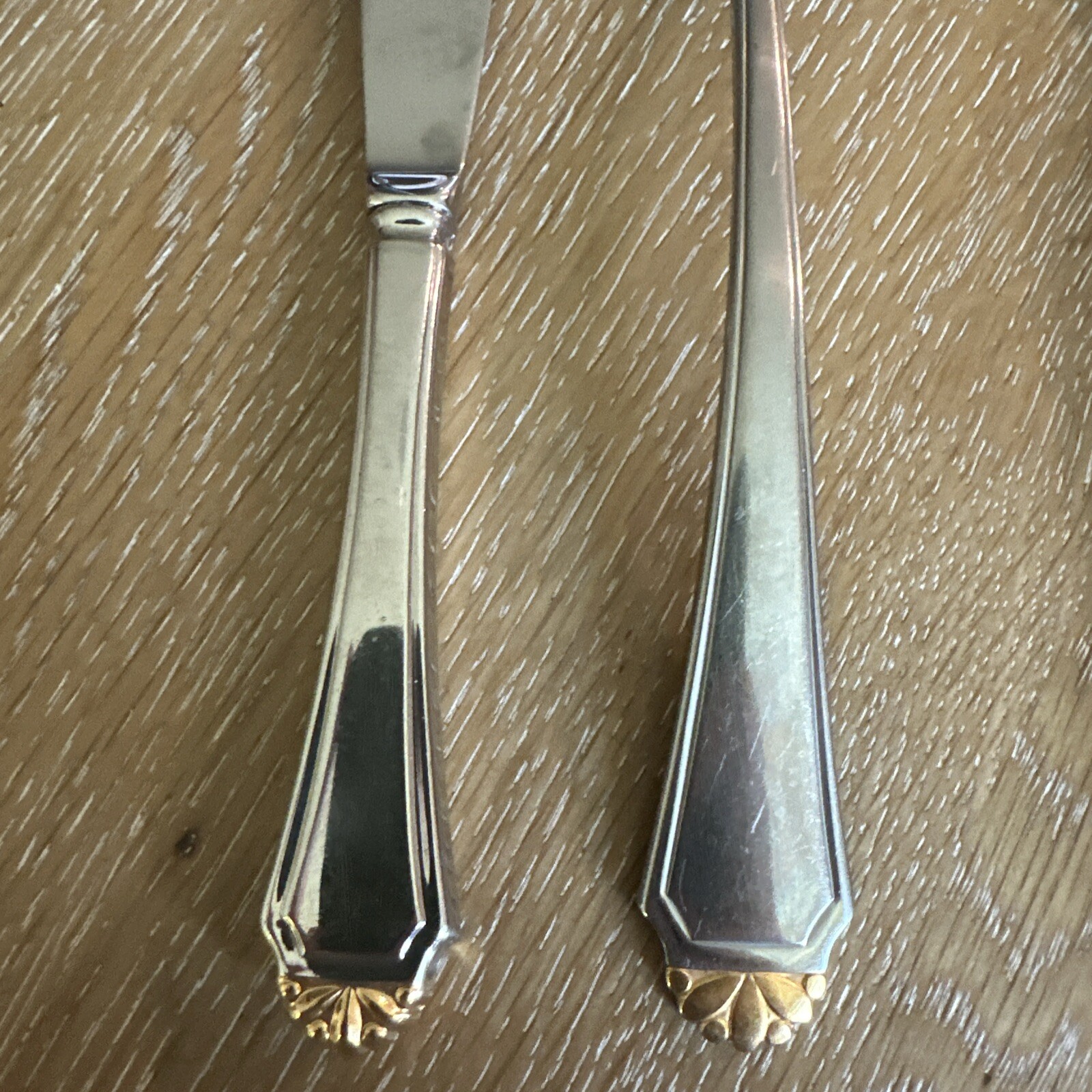 5 PCS. ONEIDA - GOLDEN HENLEY - SERVING UTENSILS