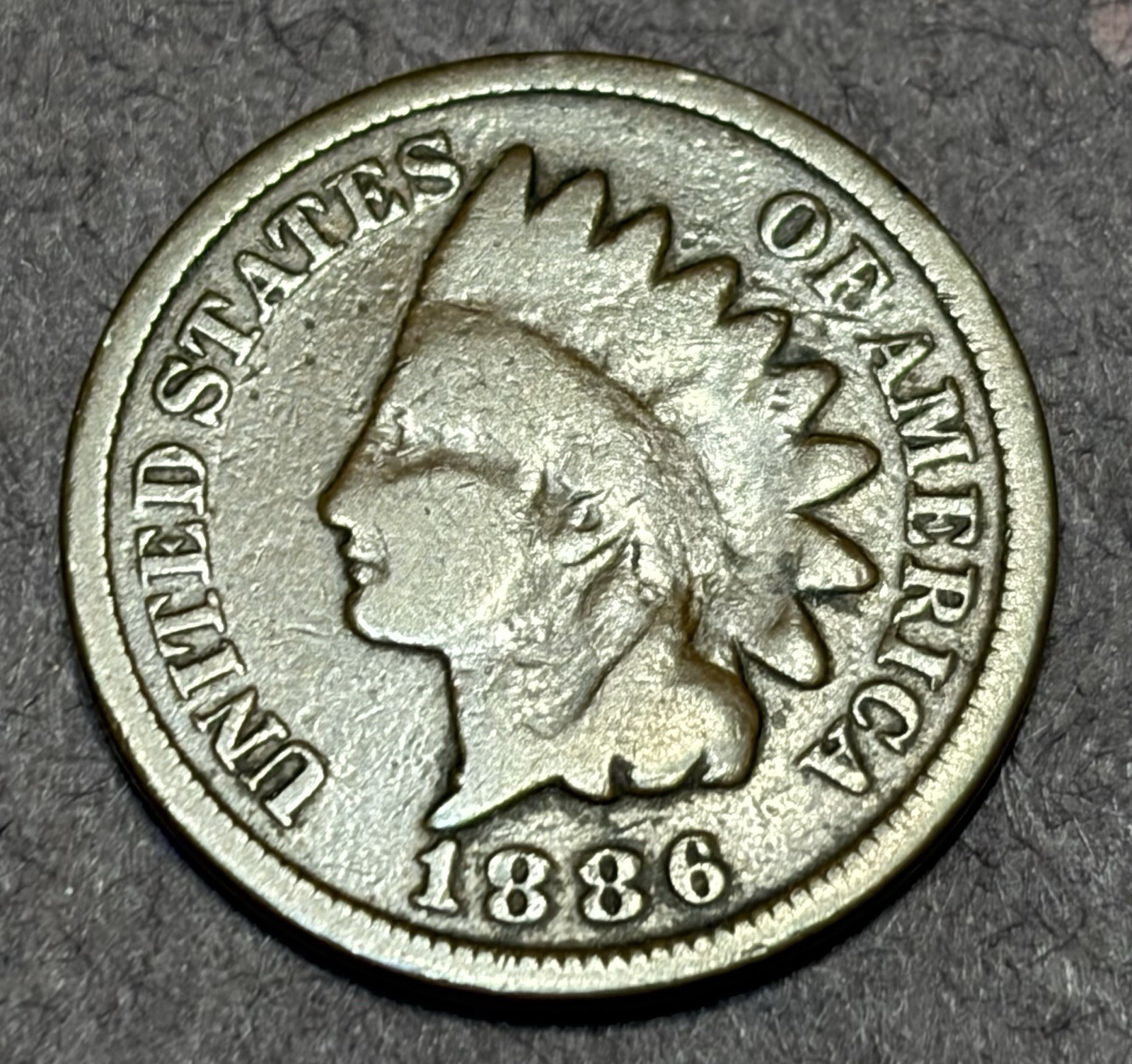 1886 Type 2 Indian Head Cent Penny - Nice Coin!