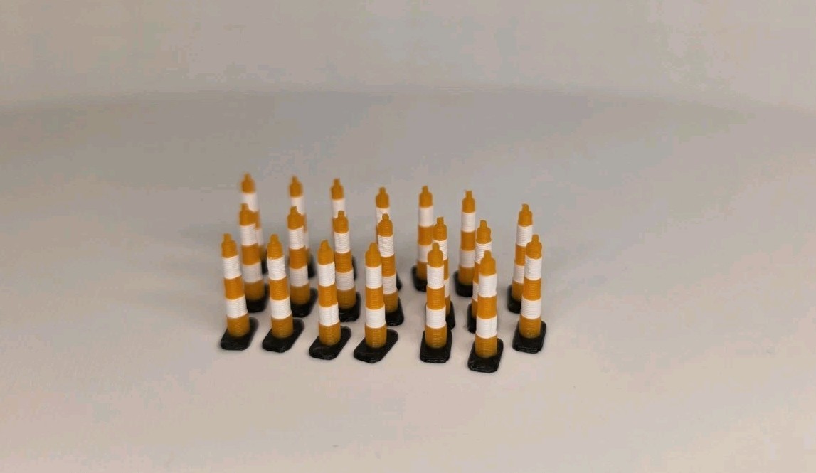 HO Scale Traffic Cones