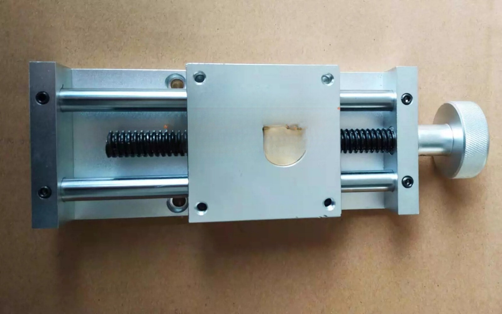 Precision Cross Slide Table 90 Slide Table Ball Screw Carrier Linear Module
