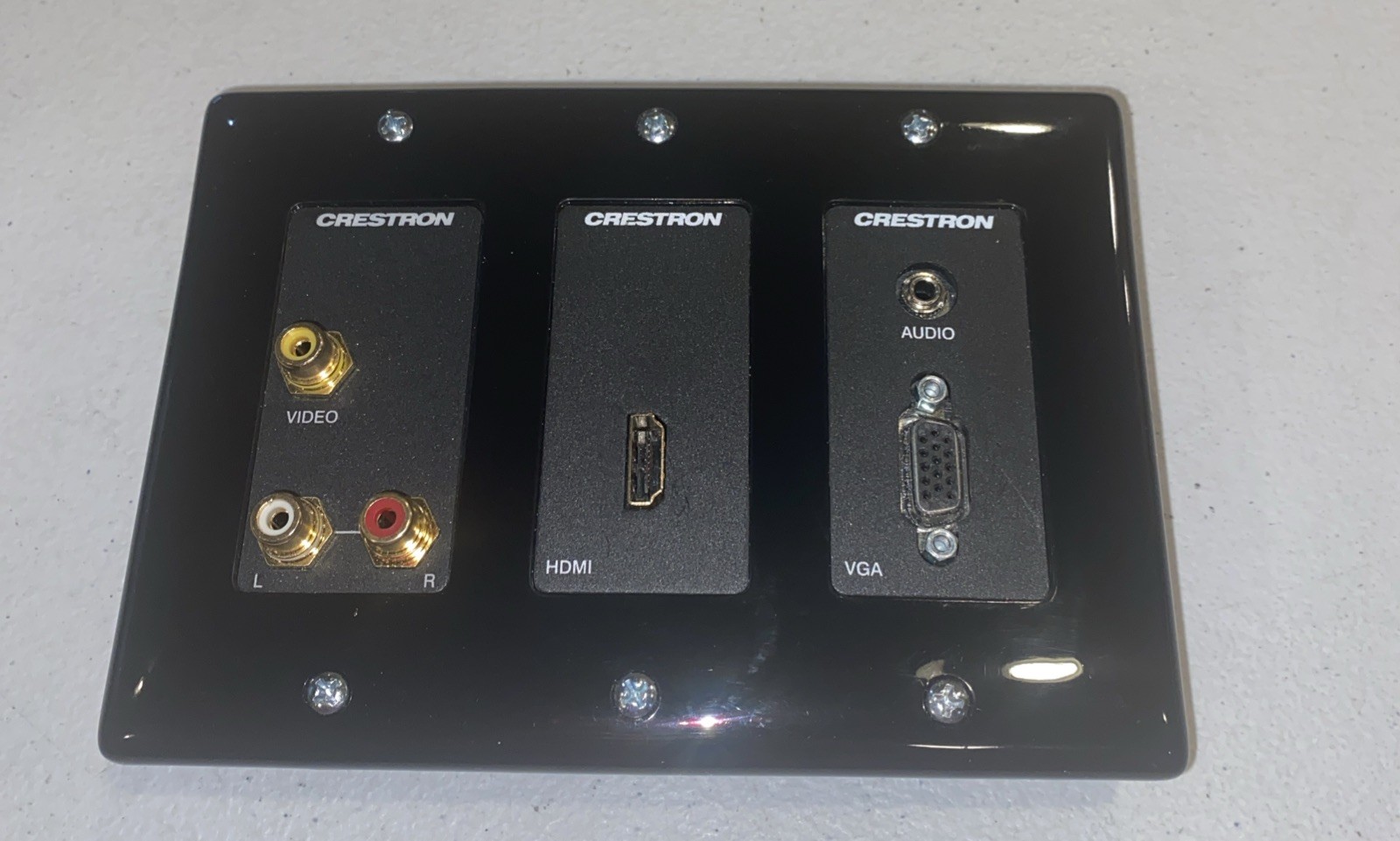 Crestron Wall Plate With MP-WP130-B, MP-WP152-B, MP-WP100-B Crestron Units