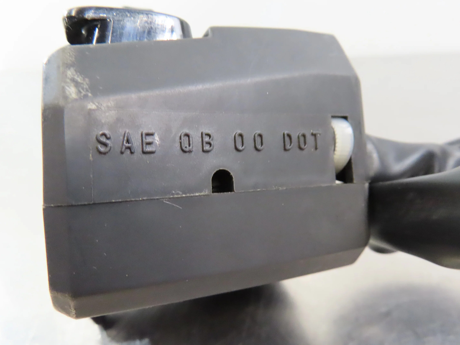EB1468 2008 08 DUCATI 1098 S LEFT LH CONTROLS