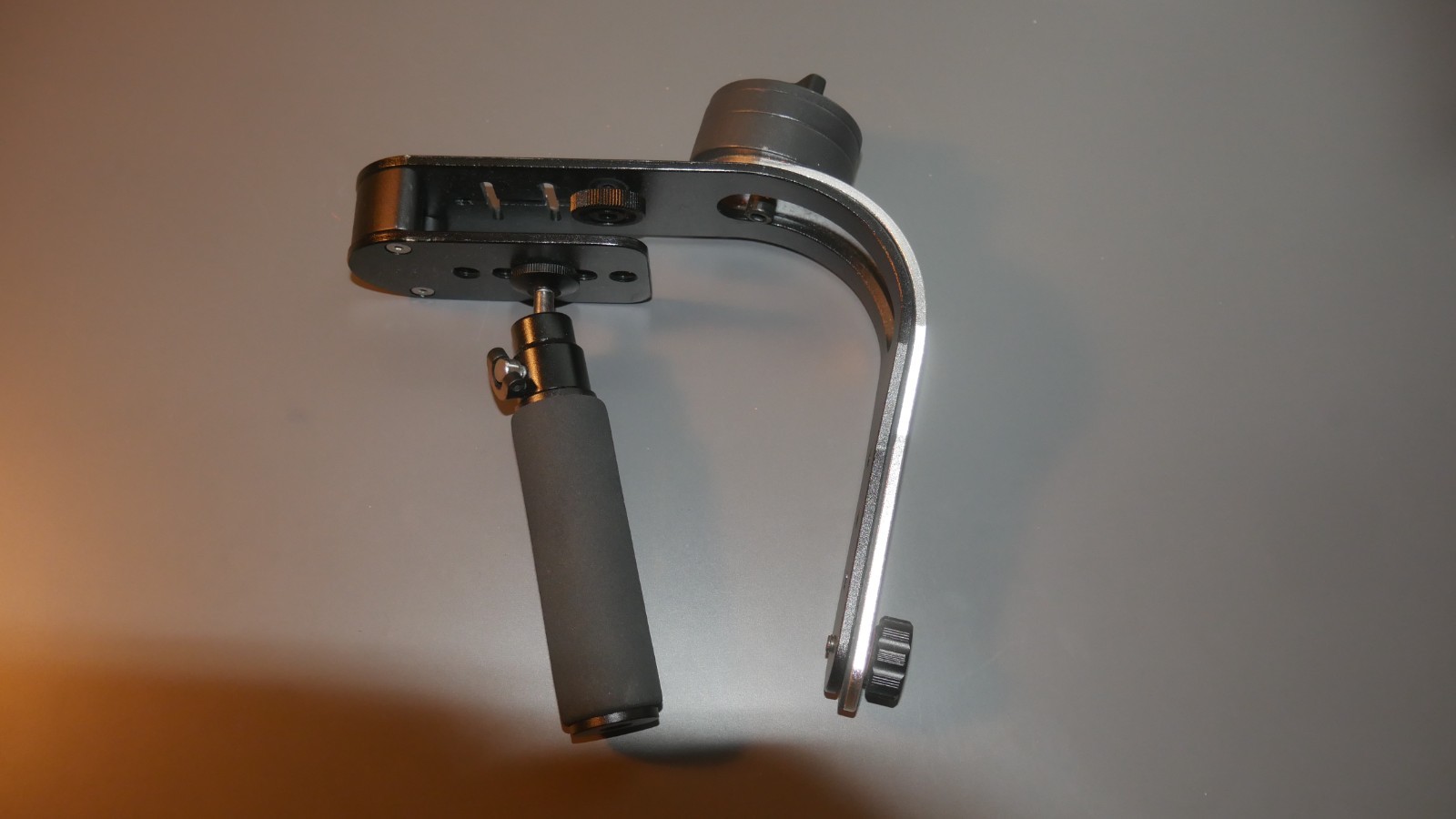 The Official Roxant Pro Video Camera Stabilizer Limited Edition (Midnight Black)