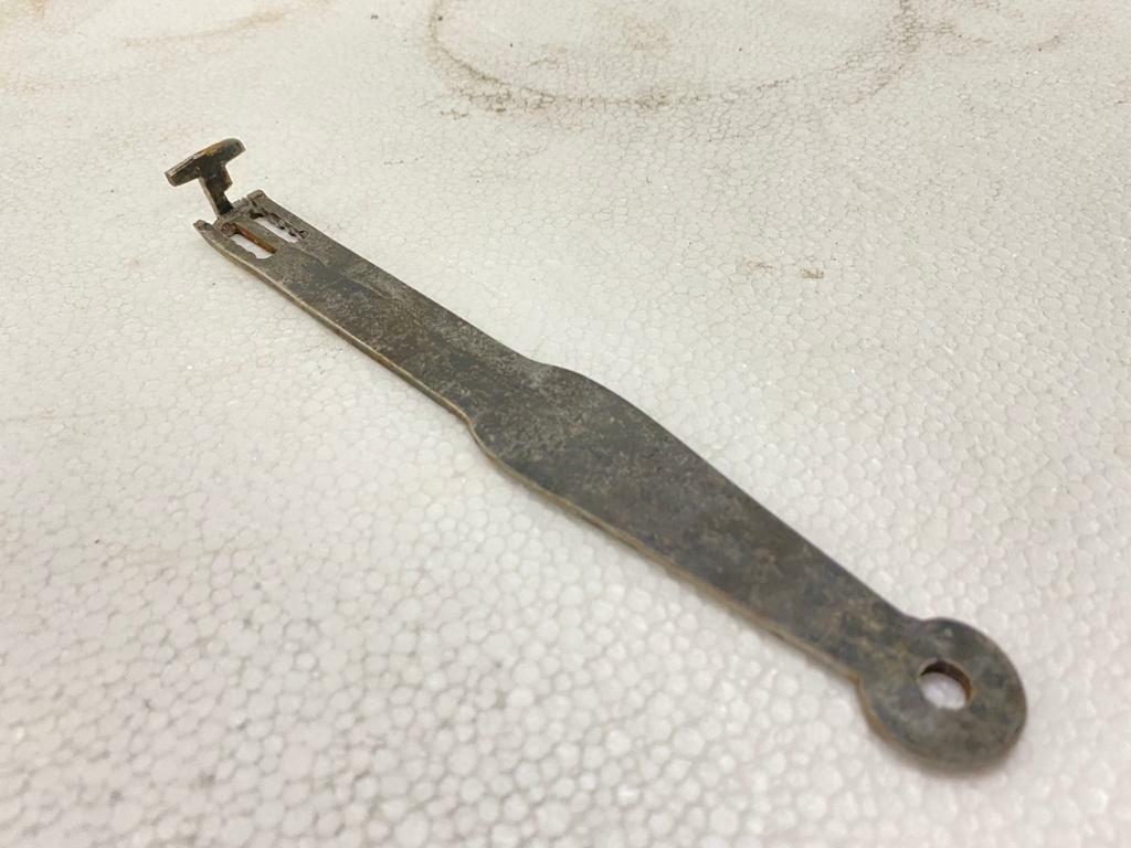 RARE OLD VINTAGE HAND-MADE IRON FINE ENGRAVED SOLID HEAVY STRIP SYSTEM PADLOCK