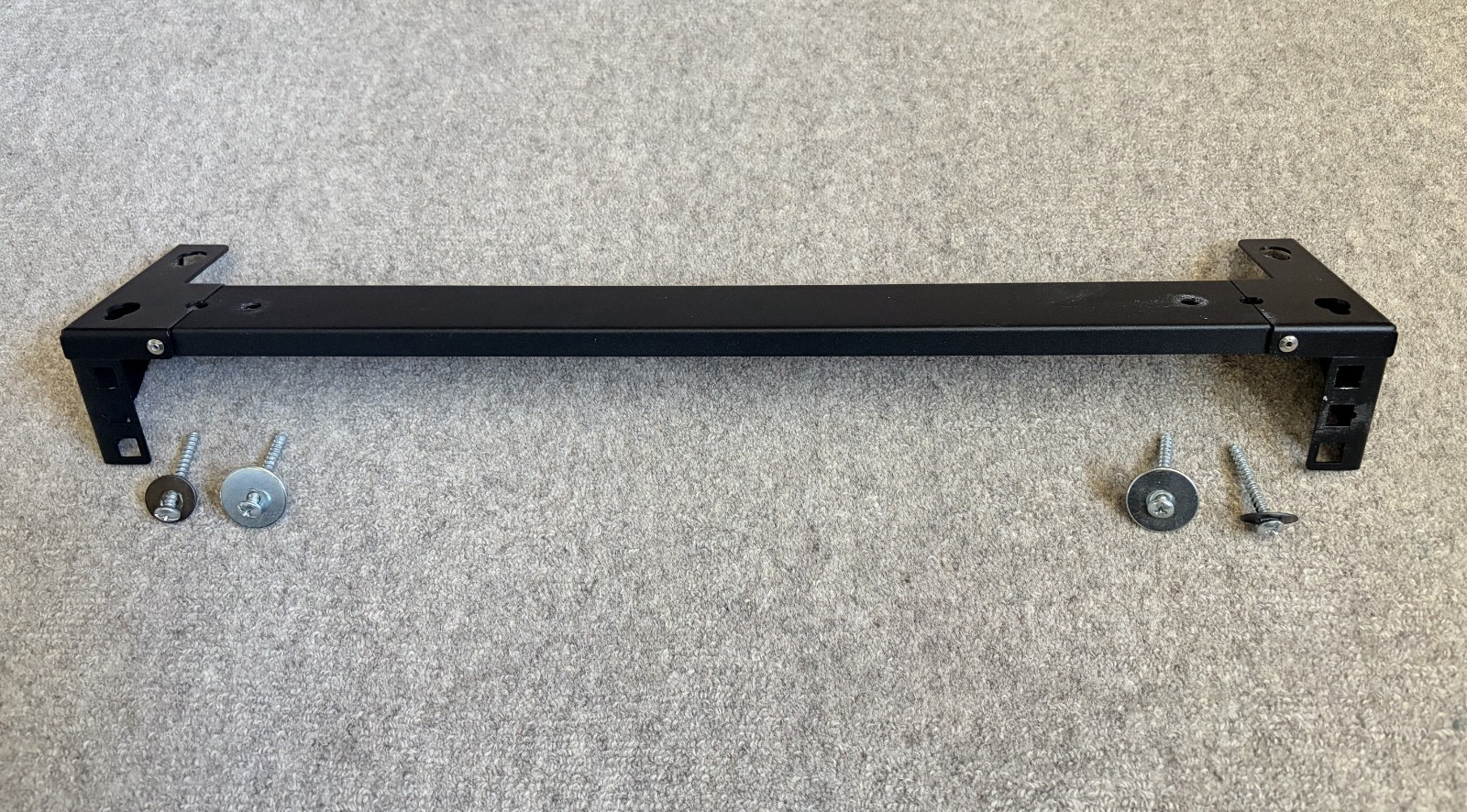 1U Wall Mount Rack 19in Vertical Bracket - or under cabinet / ceiling