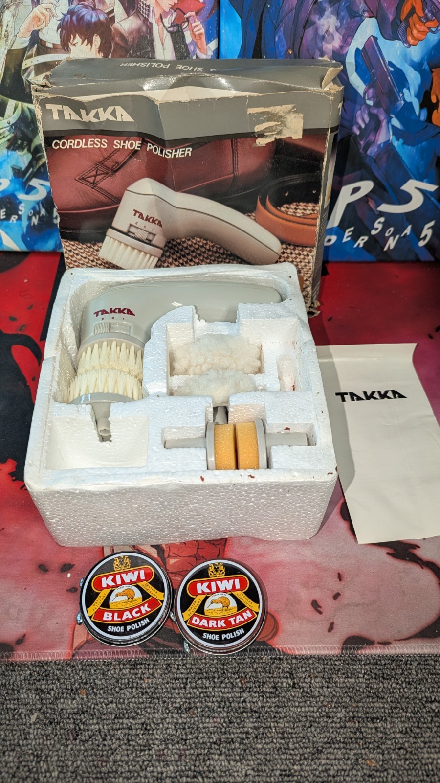 Takka Shoe Polisher 2-speed Battery Operated Two Brushes Two Buffers READ!