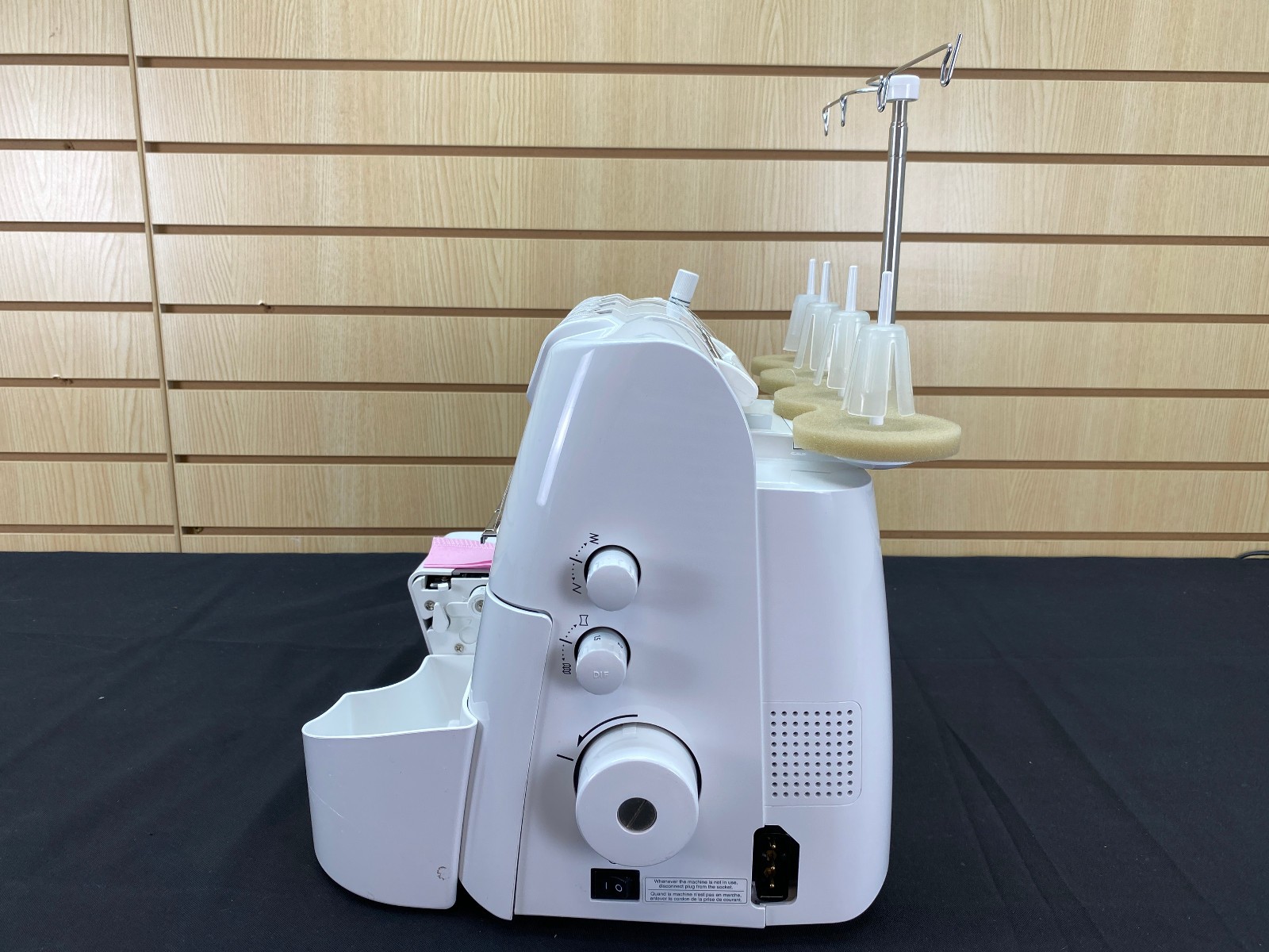 Juki MO-1000 Air Thread Overlock Serger Machine - Quality Pre-Owned ✅