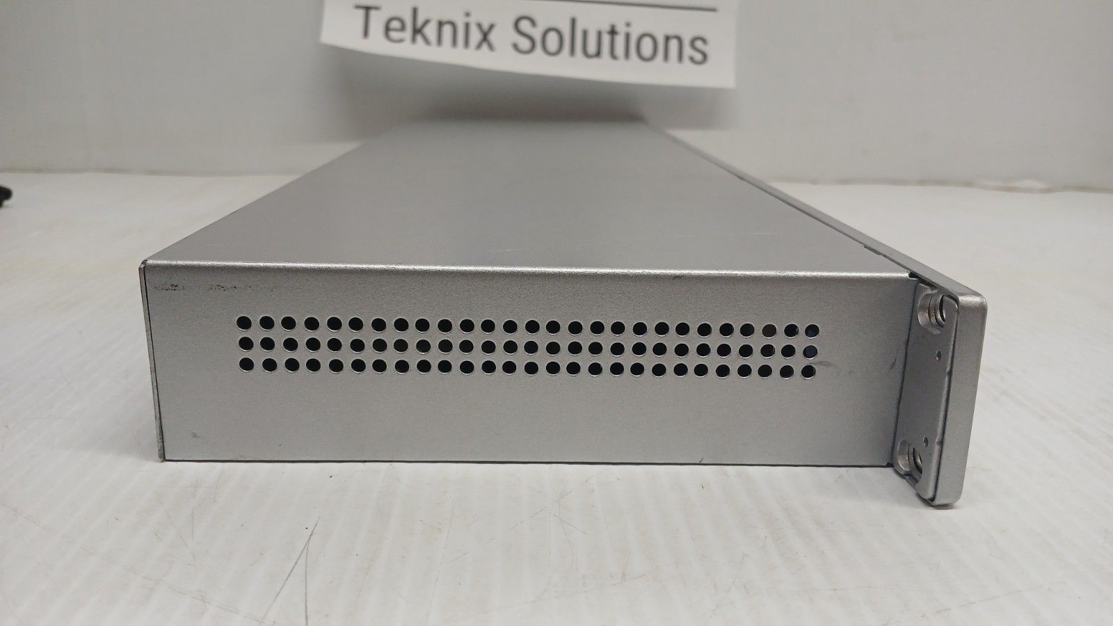 Ubiquiti Networks Unifi Security Gateway Pro 4 USG-PRO-4 *WORKING* *READ*