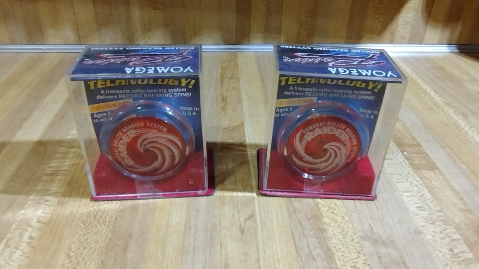 Yomega Raider Yoyo,red,case,new!