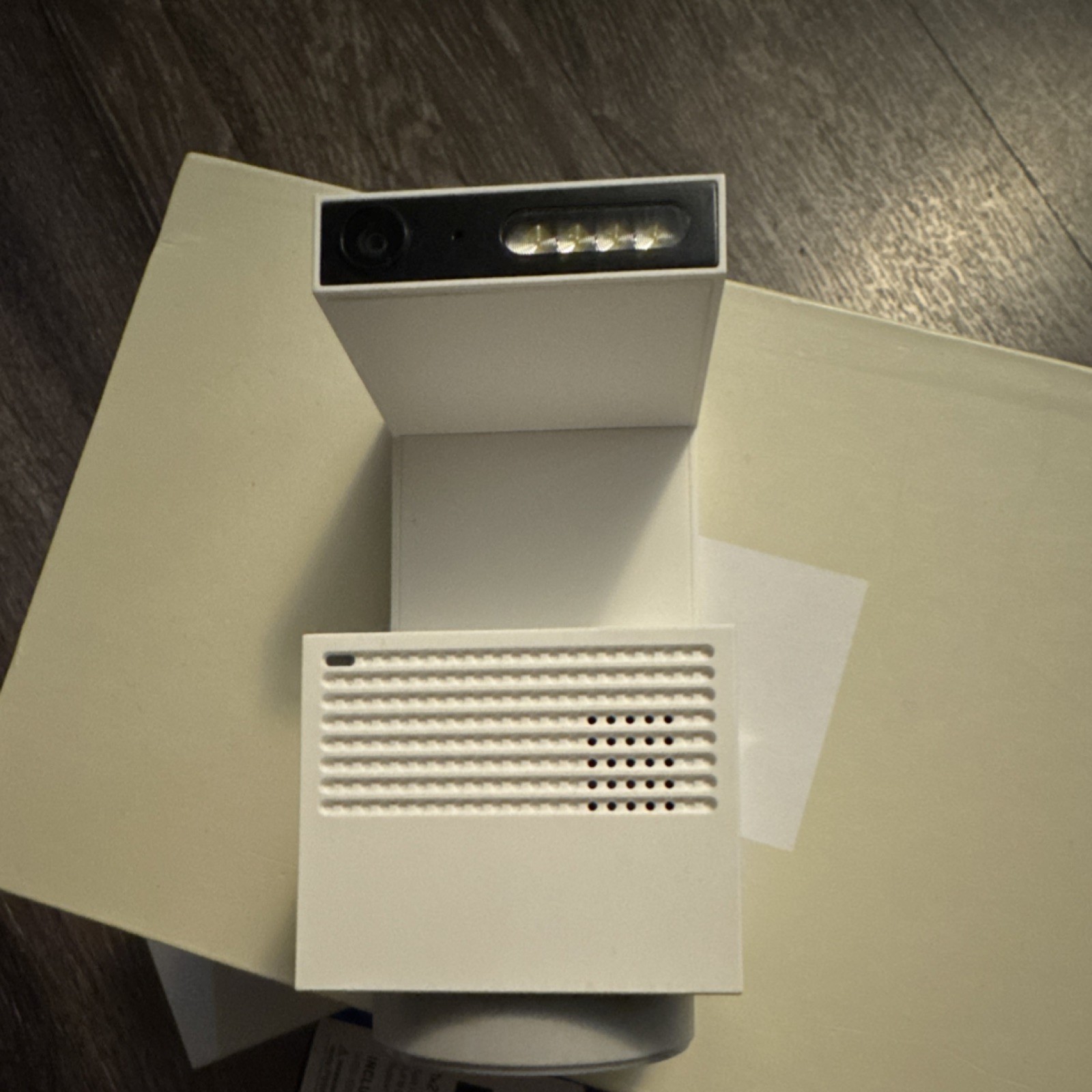 Psync Camera Genie S AI-Enabled White Surveillance Camera 64GB Storage