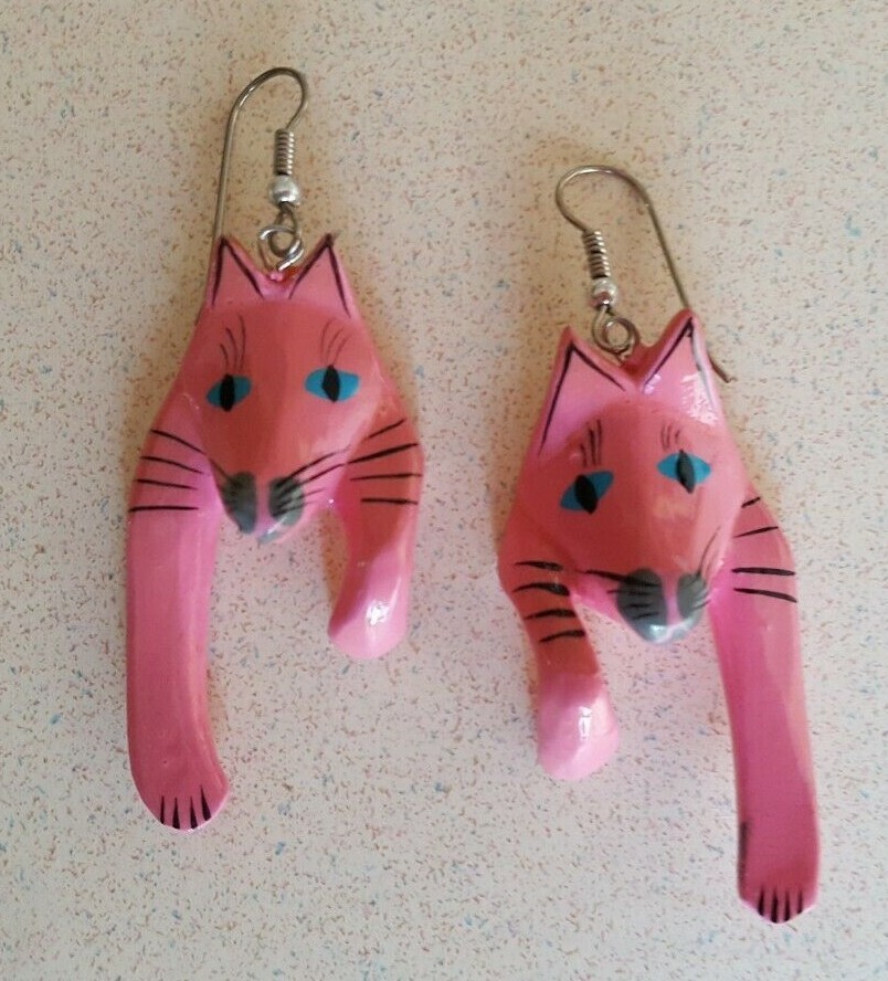 CAT EARRINGS Hand Painted Pink Wood VTG Art Jewelry Cancer Awareness PK Panter