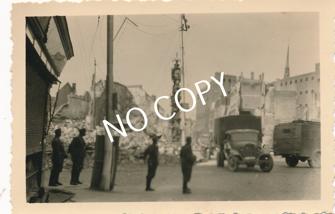Photo WW II Wehrmacht Destruction Street in Amiens France H1.74