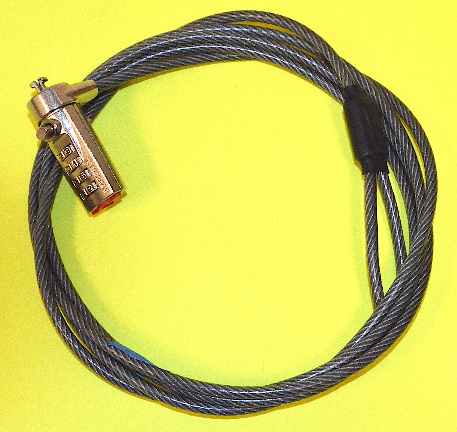 Targus DEFCON CL Cable Lock, 6.5' *Used* PA410U1