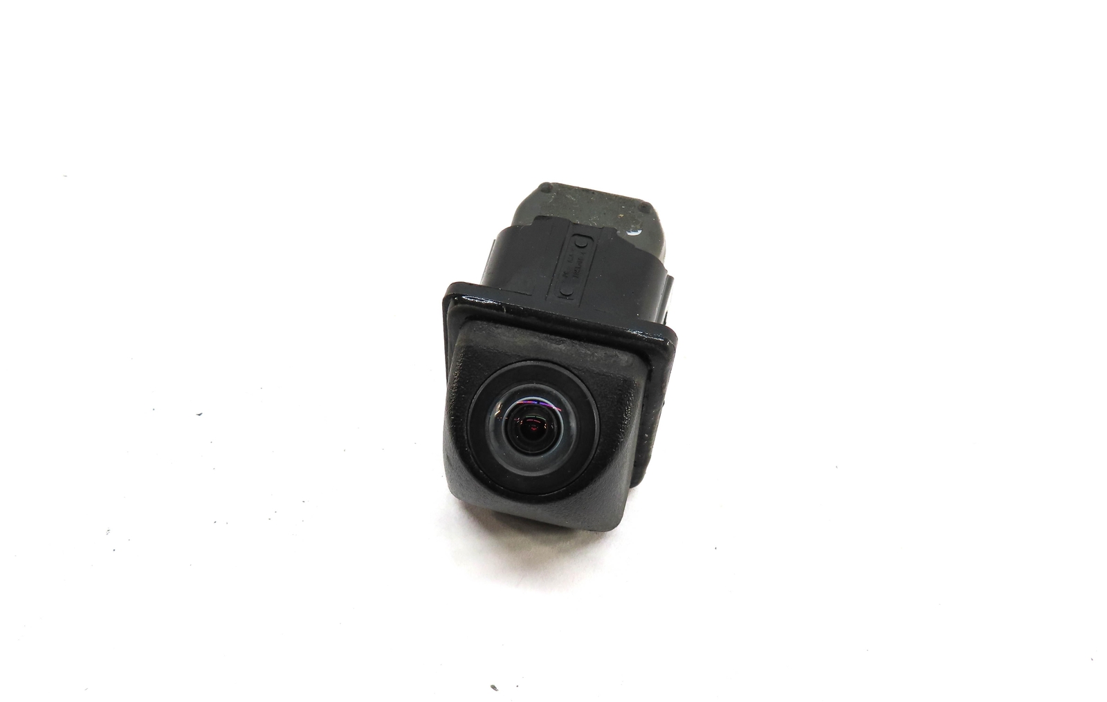09-18 BMW 2 3 4 5 7 M5 X3 X5 X6 (F01 F07 F10 F15 F16 F30 F32) REARVIEW CAMERA