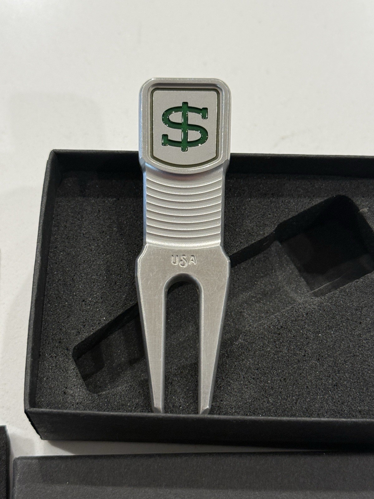 Tyson Lamb Crafted Stainless TWO TONE $ GREEN MONEY Divot Tool