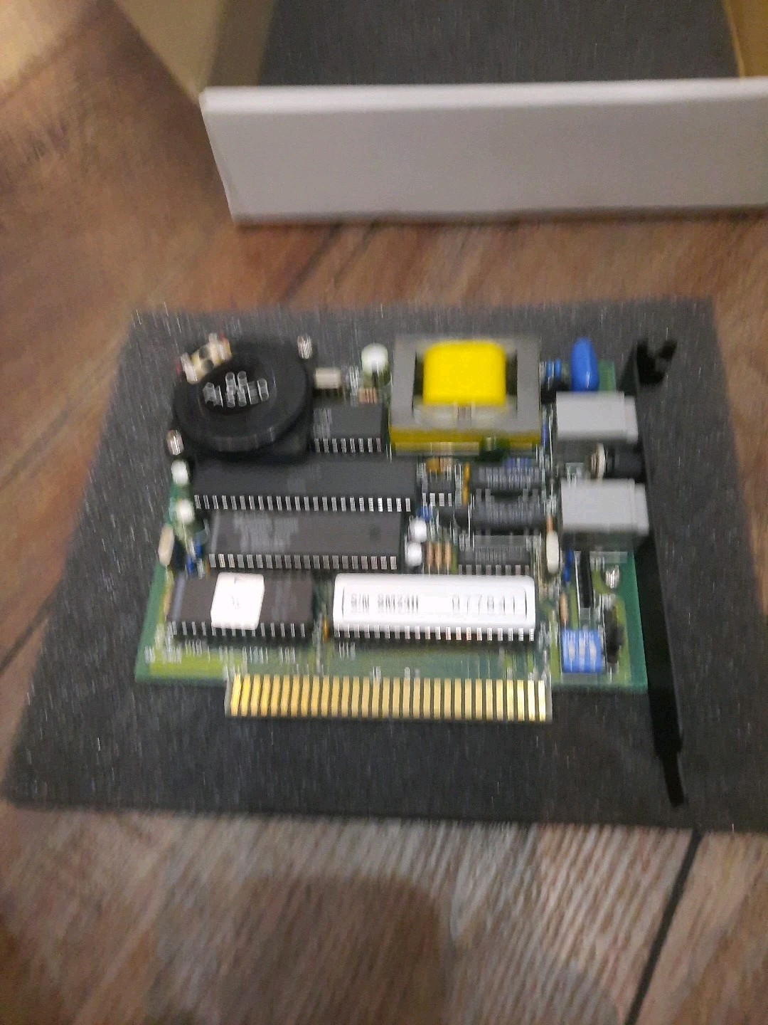 retro M-24H Modem Card 2400 bps, original packaging, unknown condition