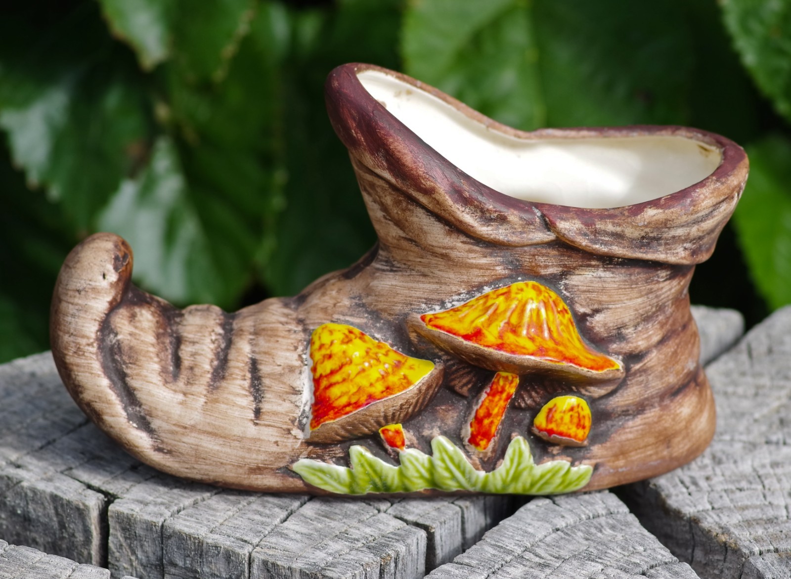 VINTAGE Treasure Craft Ceramic PLANTER Mushrooms Made in California USA 1960's
