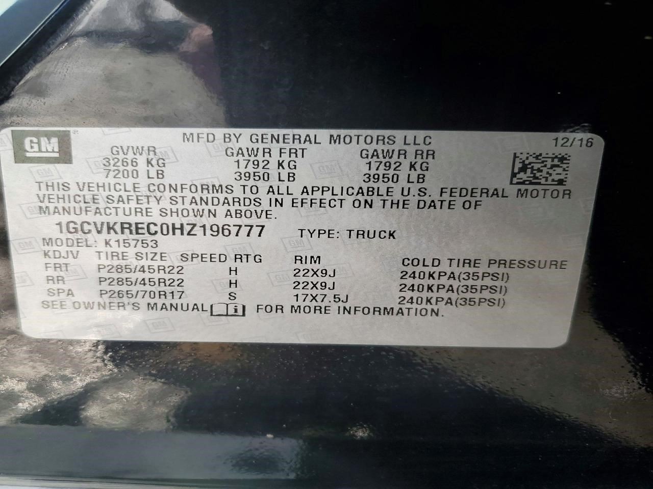 (LOCAL PICKUP ONLY) SILVRDO15 2017 Air Shutter 2126402