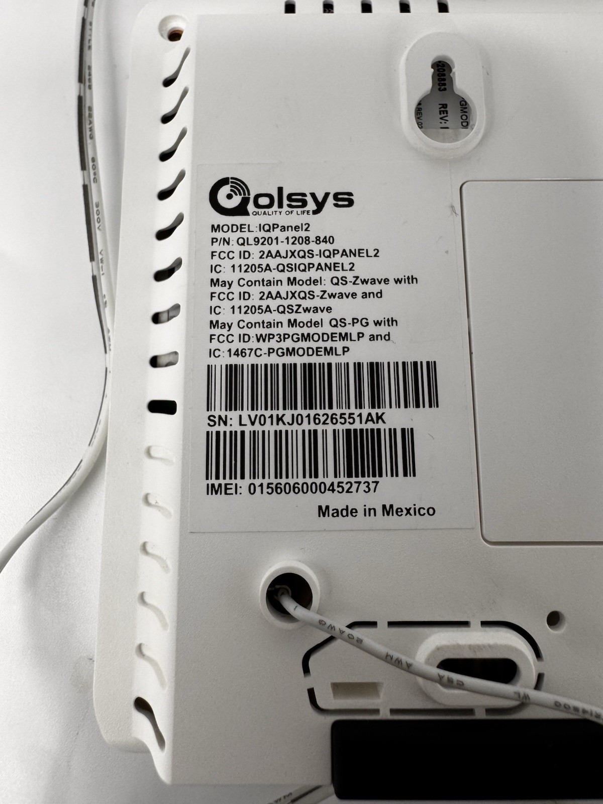 Qolsys IQ Panel 2 Brinks Home Security Alarm Panel Tested
