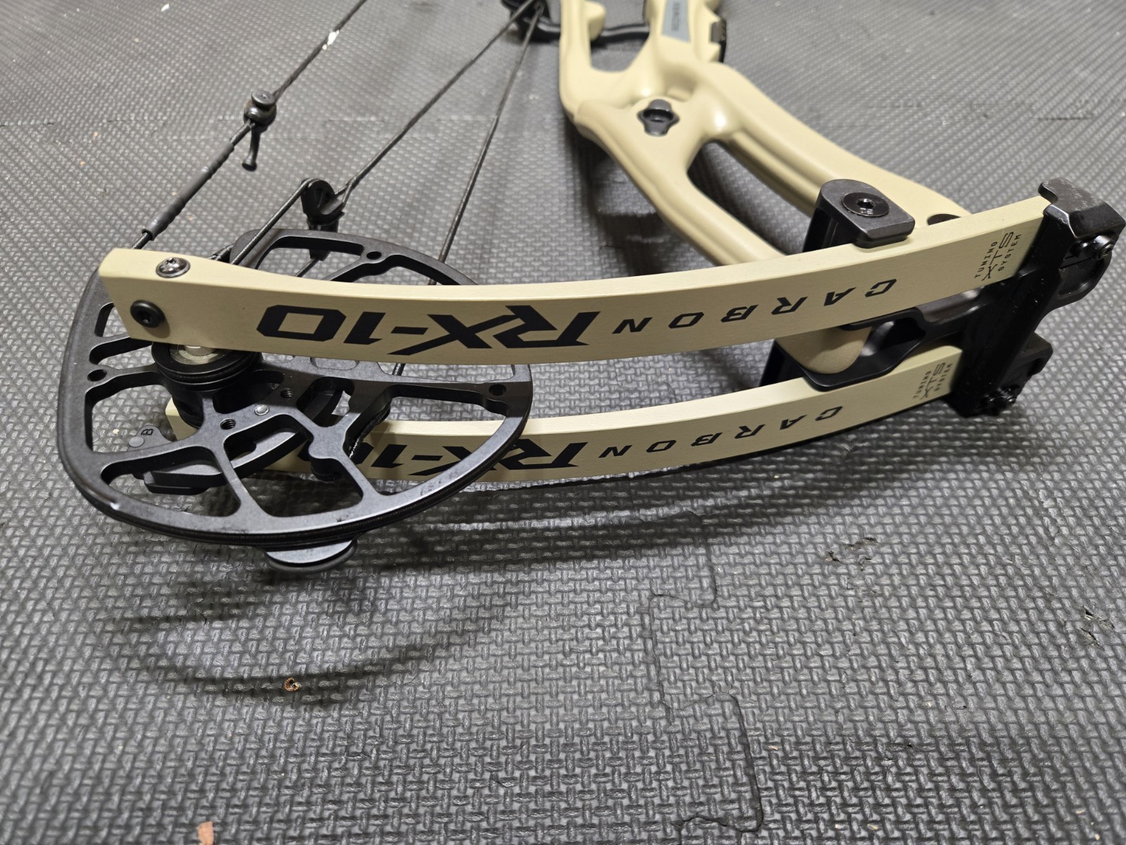 Hoyt Rx10 Ultra