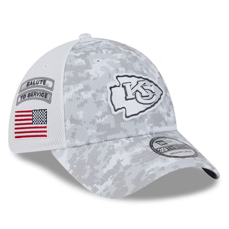 Kansas City Chiefs New Era 2024 Salute To Service NFL Sideline 39THIRTY Hat Cap